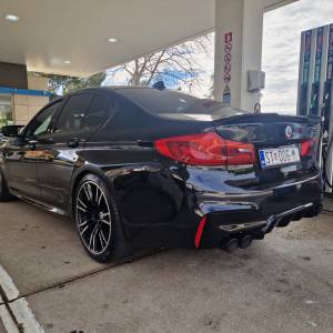 BMW M5 COMPETITION***TOP STANJE****TEST OGLAS