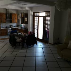 Odlicna kuca na Policama, Trebinje