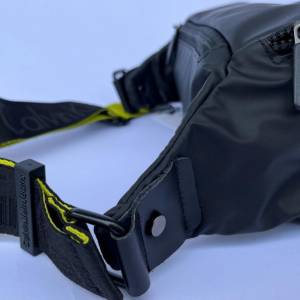 Calvin Klein bubreg torbica