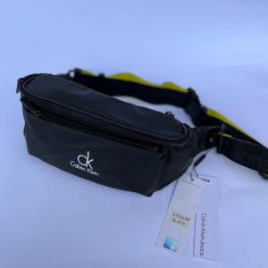 Calvin Klein bubreg torbica