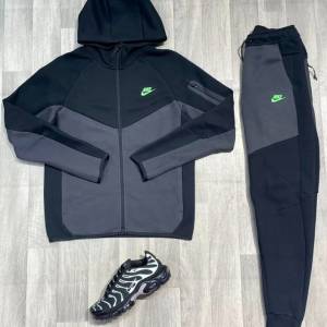 Nike tech fleece 2025 pravi dzep dupli slic