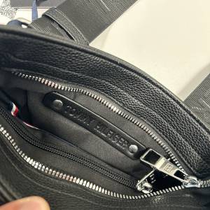 Tommy Hilfiger muška torbica