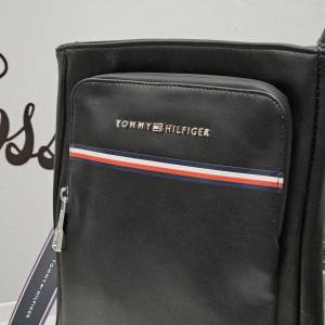 Tommy hilfiger torbica