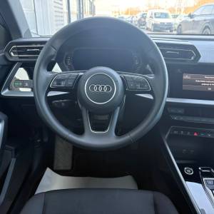 Audi A3 Limousine 35 TFSI S tronic Basic SS