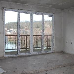 Kuća pored rijeke Une Bos. Krupa