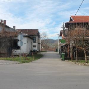 Kuća pored rijeke Une Bos. Krupa