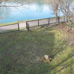 Kuća pored rijeke Une Bos. Krupa