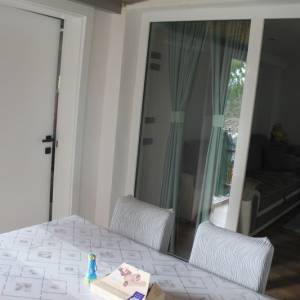 Objekat sa dva zasebna stanovanja kod bolnice