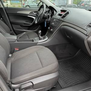 Opel Insignia 2.0 CDTi 110 ks