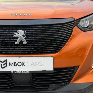 Peugeot 2008 1.2 PureTech 101 ks / LANE ASSIST KAMERA