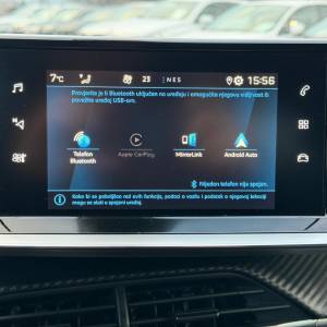 Peugeot 2008 1.2 PureTech 101 ks / LANE ASSIST KAMERA