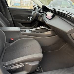 Peugeot 308 1.5 HDi Automatik 130 ks *VIRTUAL*NAVI*