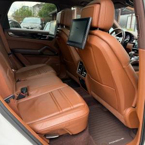 Porsche Cayenne V6 3.0 340 ks PANO 360 KAM SOFT CLOSE