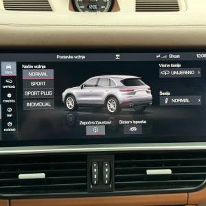 Porsche Cayenne V6 3.0 340 ks PANO 360 KAM SOFT CLOSE