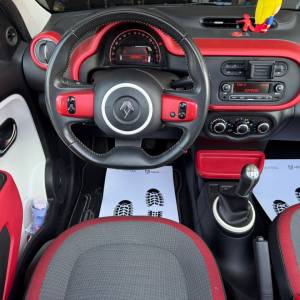 Renault Twingo III 1.0 SCE 71 ks *PANO*STYLE*BT TEL*
