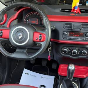 Renault Twingo III 1.0 SCE 71 ks *PANO*STYLE*BT TEL*
