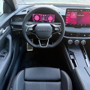 Škoda SUPERB SPORTLINE 2.0 TDI DSG 4X4 193 KS