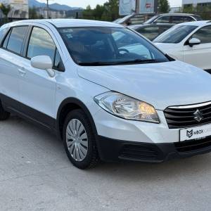 Suzuki SX4 S-Cross 1.6 benzin 120 ks