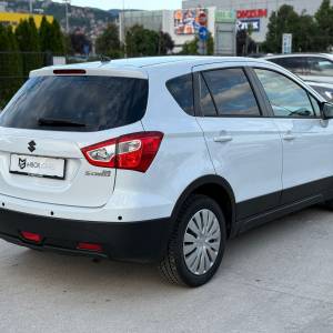 Suzuki SX4 S-Cross 1.6 benzin 120 ks