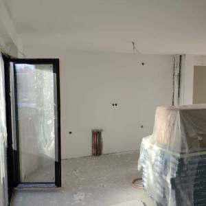 Trosoban stan Centar Grada Cazin 64 m2