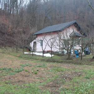 Vikend kuća u blizni rijeke Une