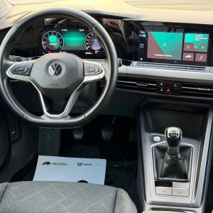 Volkswagen Golf Life 1.0 TSI 110 ks / LANE ASSIST VIRTUAL AMBIENT