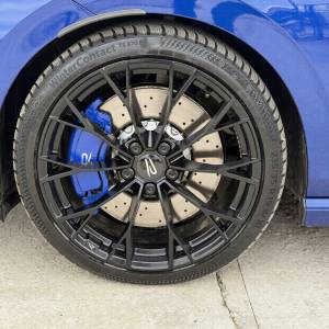 Volkswagen Golf R 8.5 2.0 TSI DSG 4MOTION 333 ks / 360 KAM SIBER