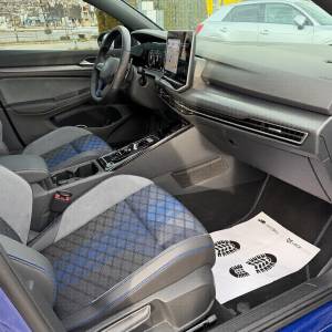 Volkswagen Golf R 8.5 2.0 TSI DSG 4MOTION 333 ks / 360 KAM SIBER