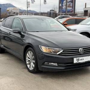 Volkswagen Passat B8 2.0 TDI DSG 150 ks / NAVI ACC