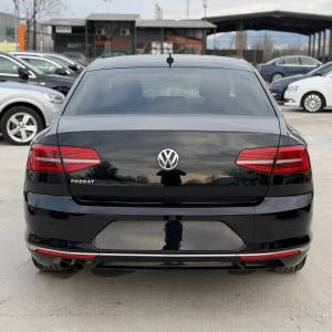 Volkswagen Passat B8 2.0 TDI DSG 4MOTION HIGHLINE 190 ks