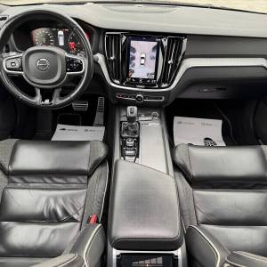 Volvo S60 R-Design 2.0 T5 250 ks / MAX FULL