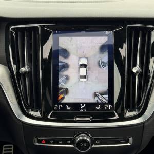 Volvo S60 R-Design 2.0 T5 250 ks / MAX FULL