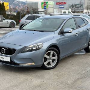 Volvo V40 2.0 Dizel 120 ks D2 ALU NOVE GUME ALARM