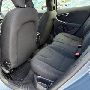 Volvo V40 2.0 Dizel 120 ks D2 ALU NOVE GUME ALARM