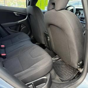 Volvo V40 2.0 Dizel 120 ks D2 ALU NOVE GUME ALARM