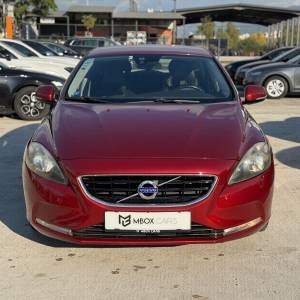 Volvo V40 D2 1.6 D 114 ks *NAVI*KAMERA*KOZA*
