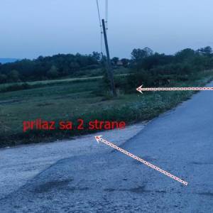 Vrlo povoljna 2 zemljišta za kuću