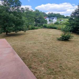 Zemljište sa vikendicom između rijeka Korane i Toplice