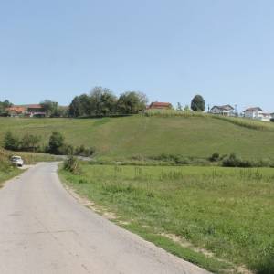 Zemljište za izgradnju kuće ili vikendice