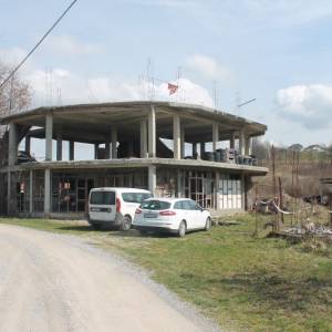 Industrijska zemljišta sa objektima