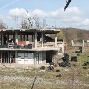 Industrijska zemljišta sa objektima