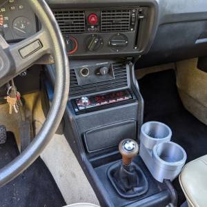 BMW E34 CUPHOLDER