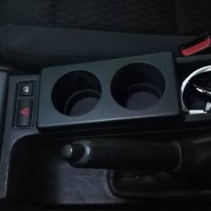 CUPHOLDER (DRŽAČ ZA ČAŠE) BMW AUDI GOLF PASSAT