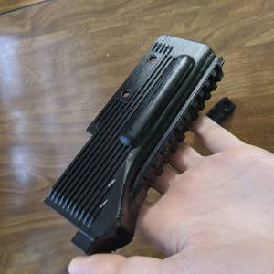 HANDGUARD (OBLOGE) RUKOHVAT ZA SVE AK-47