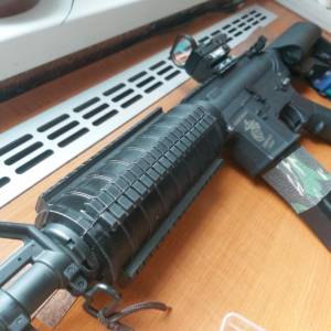 M4 AR-15 OBLOGE HANDGUARD