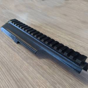 POKLOPAC (DUST COVER) ZA AK-47