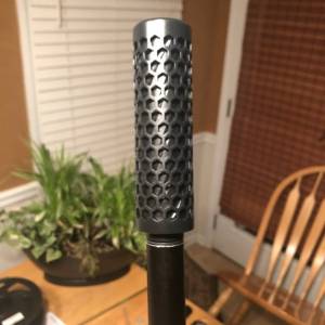 PRIGUŠIVAČ AIRSOFT CRNI