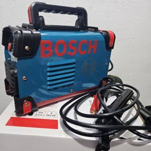 APARAT ZA VARENJE 500 A BOSCH INVERTER ZAVARIVANJE SA OPREMOM