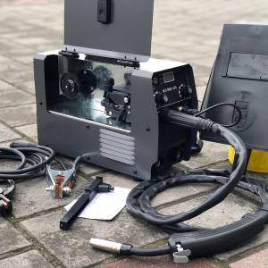 Aparat Za Varenje Kombinovani Co2 Zavarivanje Aparati Zica