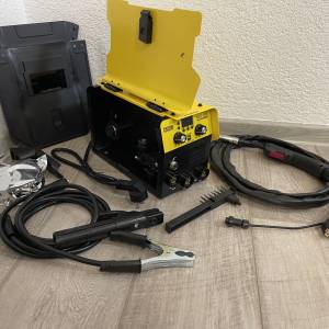 Aparati DEWALT Aparat Za Varenje Kombinovani Co2 Zavarivanje